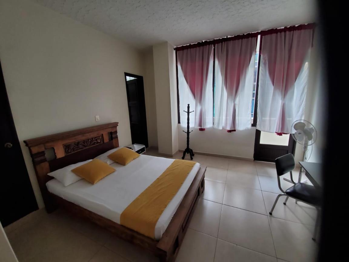 Hotel Cataluna Pereira Εξωτερικό φωτογραφία