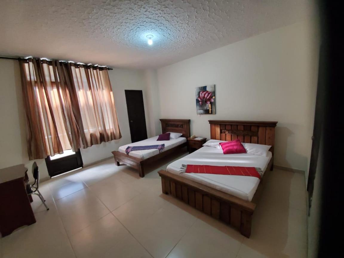 Hotel Cataluna Pereira Εξωτερικό φωτογραφία